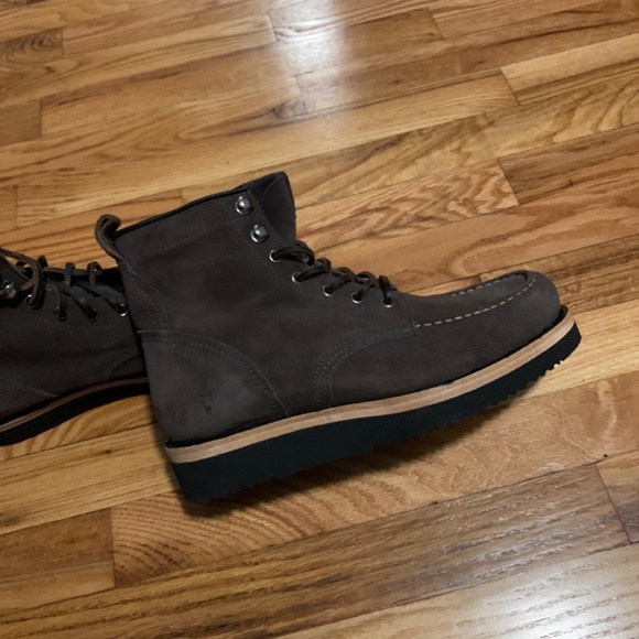 Frye - Picture 2 of 3